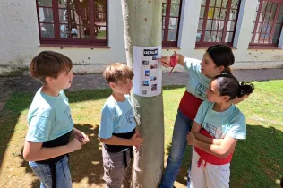 Alumnes de la NEI en la Mostra CREA