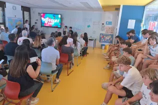 Alumnes de la NEI en la Mostra CREA