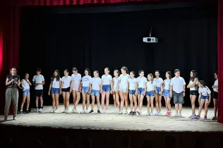 Alumnes de la NEI en la Mostra CREA