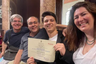 Pau Hormies de Jesuïtes Bellvitge premiat als premis UB-Santander