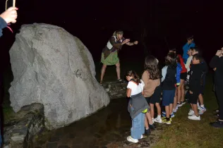 Alumnes de 4t de primària durant les activitats a les colònies de Senet de l'Estiu Claver