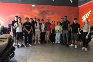 Al Joan XXIII connectem el món laboral amb visites a empreses de diferents sectors.