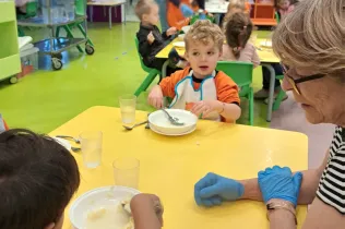 Menjador a l'aula de MOPI