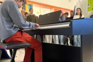 Sta Cecilia PIN NEI Sant Ignasi