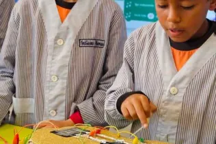 Creativitat i tecnologia en mans de l’alumnat de Jesuïtes Bellvitge.