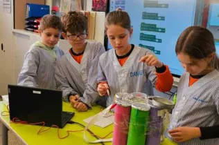 Creativitat i tecnologia en mans de l’alumnat de Jesuïtes Bellvitge.
