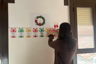 Calendari d'Advent del bon tracte treballat a 5è i 6è de Primària-NEI