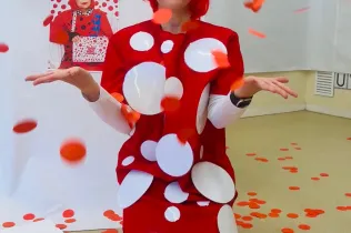 taller-yayoi-kusama infantil sant ignasi