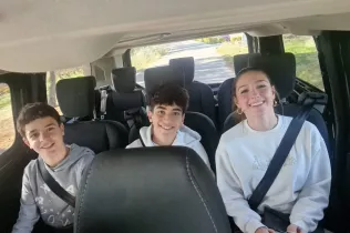 Participació de tres alumnes de 4t ESO-TQE a l'edició especial de Nadal del Programa saber y Ganar