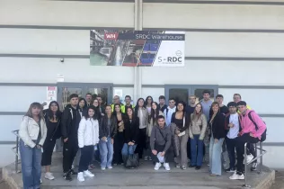 L’alumnat d’Administració i Finances durant una sessió d’orientació acadèmica i professional al centre.