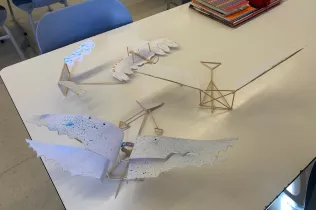 5nei-fem volar la imaginacio-sant ignasi-jesuites sarria