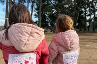 Caminada per a la Pau de MOPI 5 a favor de l'esplai La Plaça