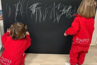 Llar Infants: Motricitat fina - sant ignasi - jesuites sarria