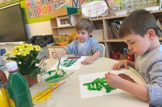 Node creixem. Dibuix al natural