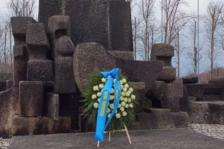 Alumnes de 1r BAT de Jesuïtes Educació participant a l'Experiència Pastoral de Sentit d'Auschwitz