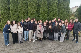 Alumnes de 1r BAT de Jesuïtes Educació participant a l'Experiència Pastoral de Sentit d'Auschwitz