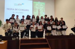 Participants del certamen de lectura Veu Alta