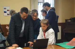 jesarria 1eso crea cientific 10