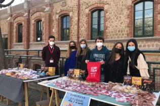 jesarria hostaleria batxillerat entreculturas solidaritat 4