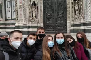 9884f95a 8d41 4b8c bb1a 5e356409ec79