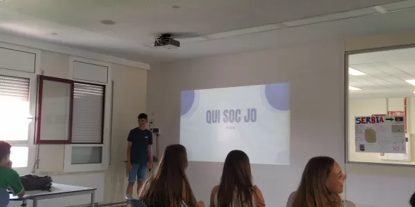 Alumnes de 4t ESO-TQE en la jornada de tancament de curs i d'etapa "Qui sóc jo"