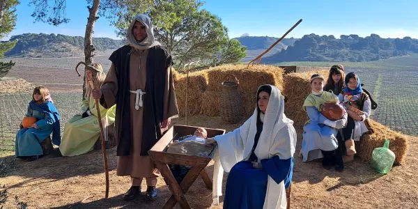 Escena del naixement del Pessebre Vivent al bosc del Claver, en la seva primera edició el 15 de desembre de 2024