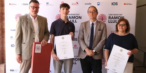 Alumne Batxillerat de Jesuïtes Bellvitge premi a la Ramón Llull pel TR