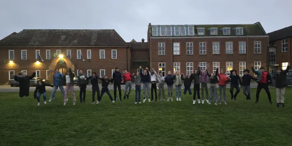 Exchanges in England- SantIgnasi-Primaria-ESO-International-JesuïtesSarrià