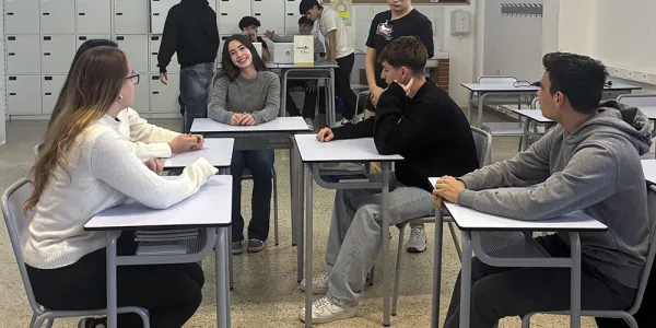 A Jesuïtes Bellvitge l'alumnat d'FP simula processos de selecció entre cursos