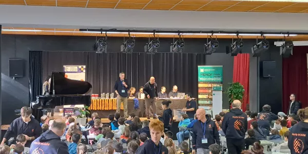 Torneig solidari d'escacs JE