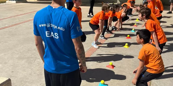 Dia de l'educació Física al Carrer (DEFC) - Activitat compartida entre Primària i Formació Professional