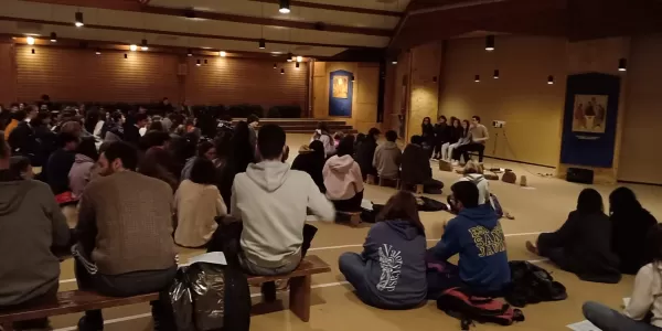 Grup d'estudiants de les escoles Jesuïtes a Taizé