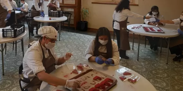 jesarria hostaleria batxillerat entreculturas solidaritat 2r