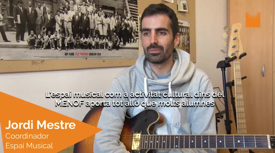 Jordi Mestre, coordinador de l'Espai Musical Claver, en una entrevista sobre la música com activitat extraescolar a Jesuïtes Lleida
